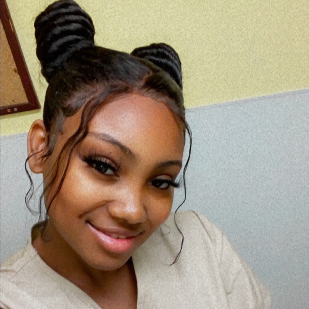 Meet your Posher, Reshay